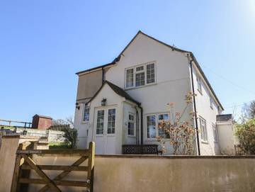 Log Cabin for 4 People in West Dorset Heritage Coast, South West England, Photo 1