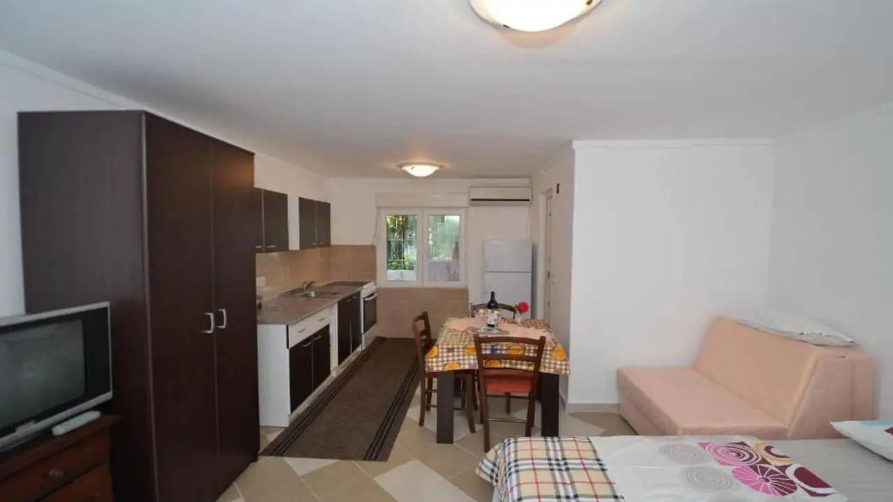 Cały apartament wypoczynkowy, Ferienwohnung für 3 Personen (25 m²) in Tivat in Tivat, Bay of Kotor
