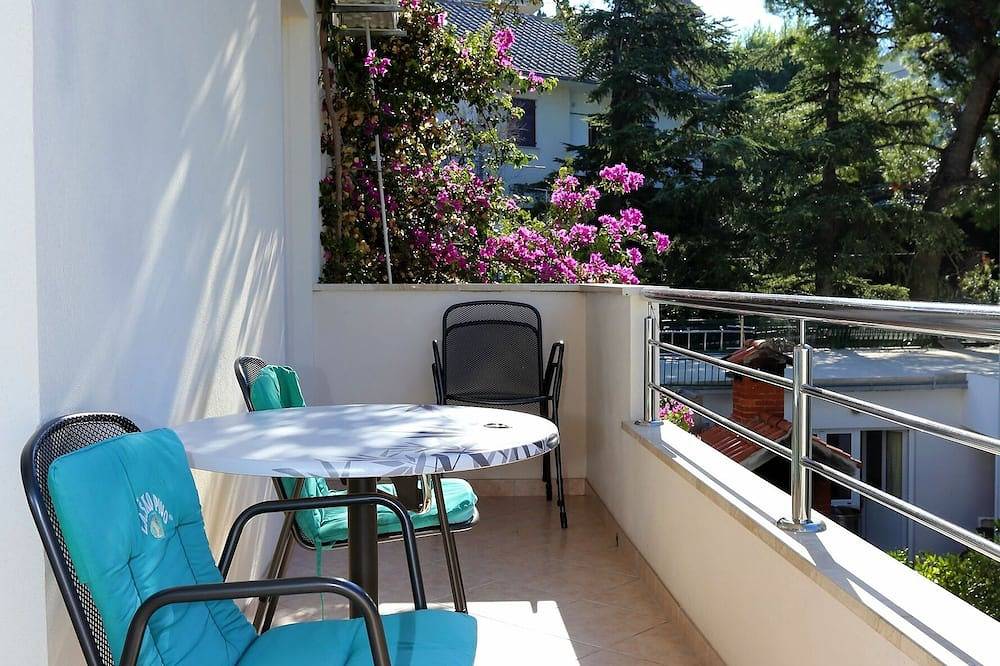 Hel leilighet, Ettroms leilighet ved stranden Promajna, Makarska in Promajna, Makarska Riviera