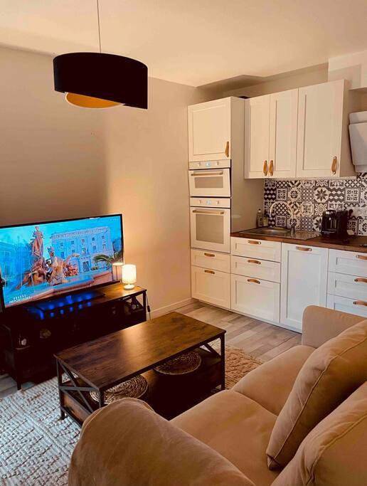 Gîte pour 2 personnes, avec terrasse à Eysines - 2