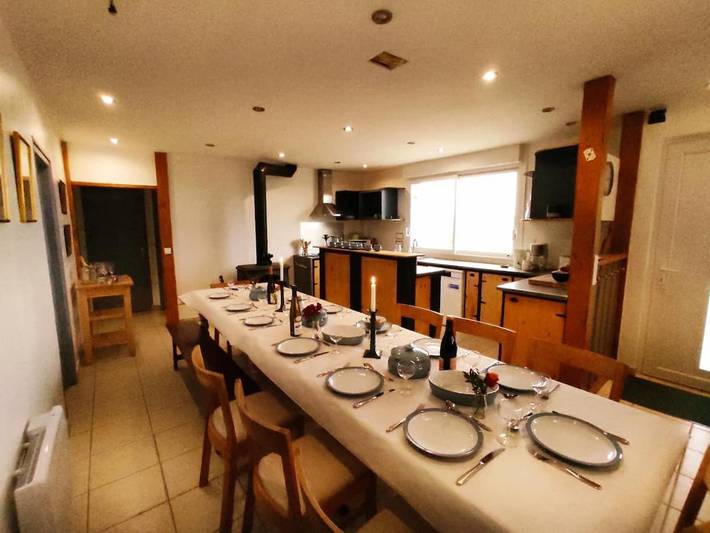 Location de vacances pour 14 personnes, avec jardin et vue, adapté aux familles à Barenton - 2