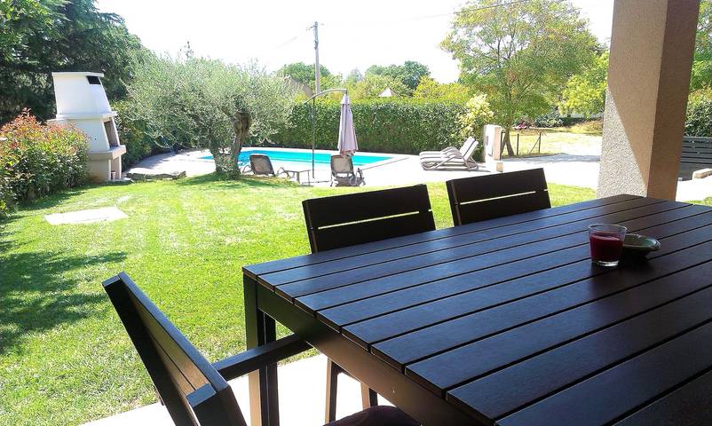 Ferienhaus für 6 Personen, mit Ausblick und Pool sowie Garten in Kosinozici - 4