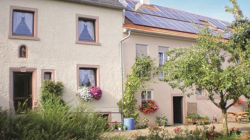 Bauernhof für 2 Personen, mit Garten und Terrasse, kinderfreundlich in Rheinland-Pfalz