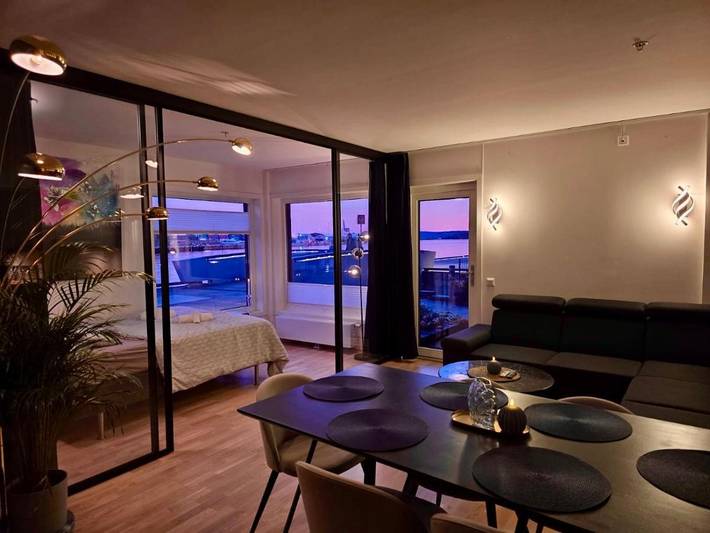 Ferienwohnung für 6 Personen, mit Garten und Ausblick sowie Seeblick in Oslo Gemeinde