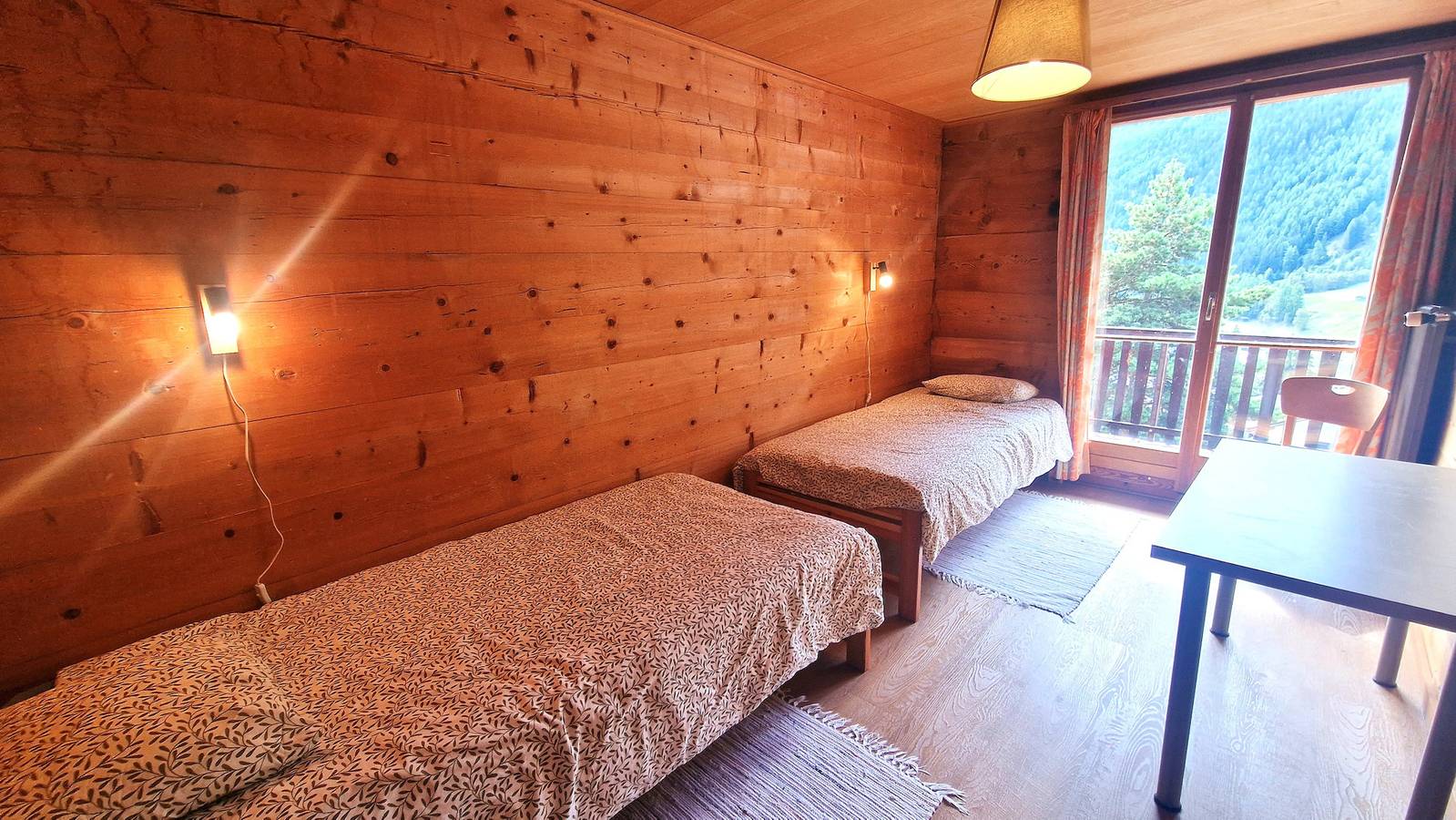 Ganze Wohnung, Beau Séjour 3- Appartement 6 personnes- Evolène in Evolène, Walliser Alpen