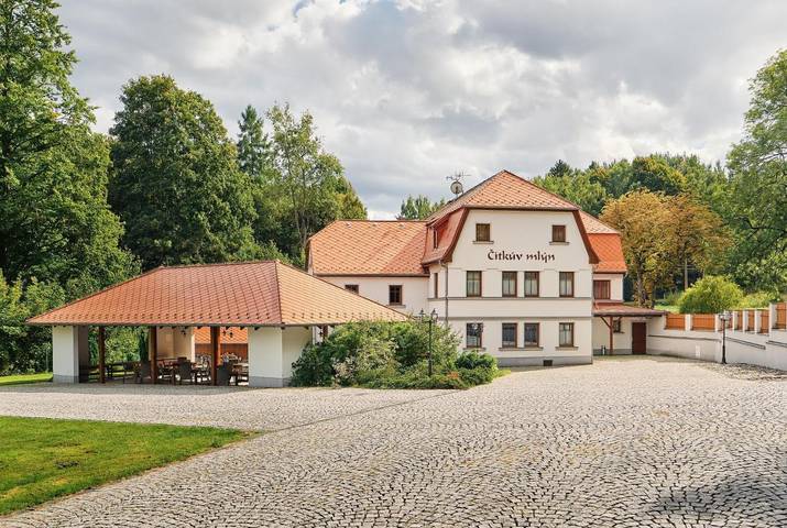 Maison d’hôte pour 2 personnes, avec Terrasse ainsi que Jardin et Vue sur le lac en République Tchèque - 2