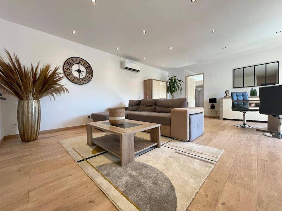 Villa in Lézignan-Corbières, Mittelmeerküste (Frankreich)