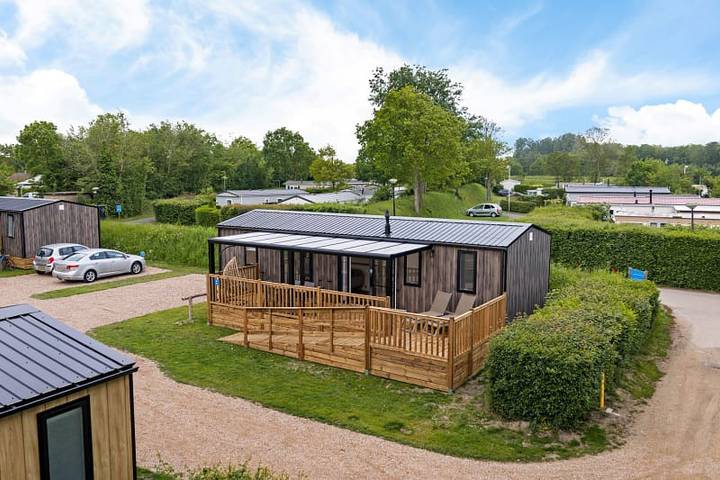 Camping für 6 Personen, mit Balkon/Terrasse und Terrasse sowie Seeblick in Südholland - 2