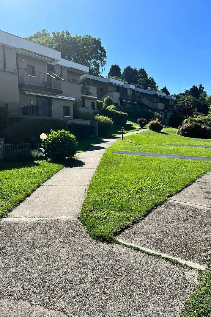 Gîte pour 7 personnes, avec jardin dans Ispra - 2