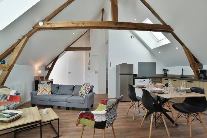Gîte pour 4 personnes, avec terrasse et jardin dans Coglès