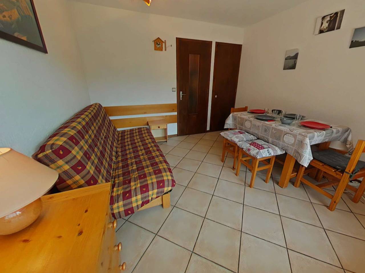 Ganzes Studio, Studio an der Piste mit Terrasse, Parkplatz und Wlan - 4 Schlafplätze in Le Grand-Bornand, Annecy und Umgebung