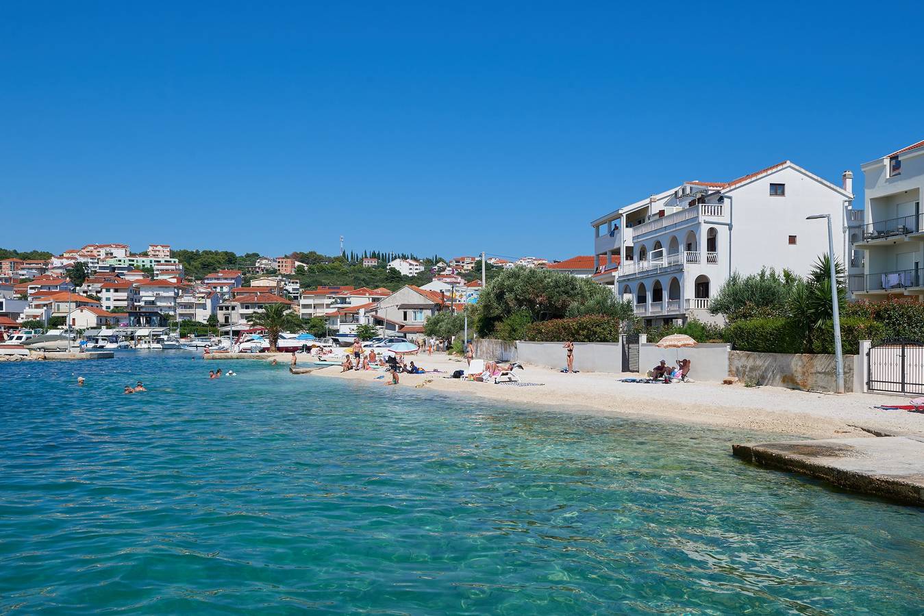 Entire apartment, One bedroom apartment near beach Okrug Gornji, Čiovo A-9694-c in Okrug Gornji, Ciovo