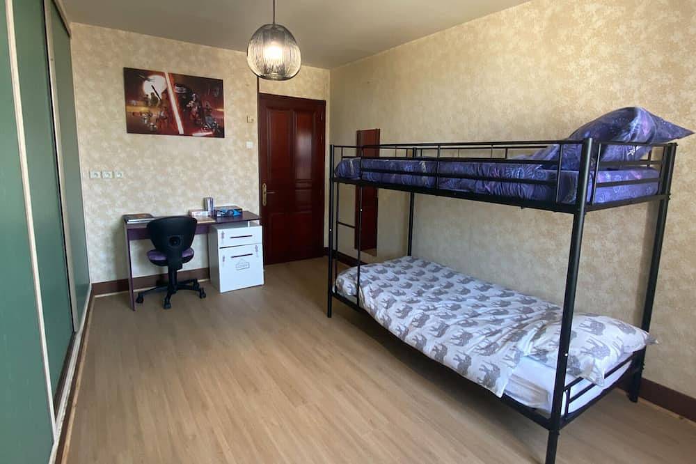 Familienhaus mit privatem Pool in Saint-Gaultier in Saint-Gaultier, Le Blanc und Umgebung