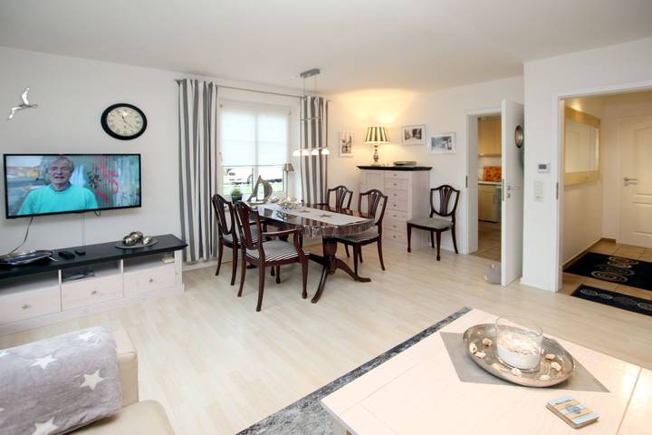 Ganze Wohnung, 80 qm Ferienwohnung in Wyk mit 3- Zimmern, Küche u. Duschbad im Eg/Ug in Nordfriesische Inseln (Schleswig-Holstein) (Schleswig-Holstein), Wyk auf Föhr