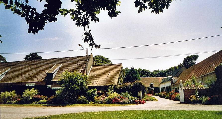 Gîte pour 6 personnes, avec terrasse et jardin à Escalles - 3