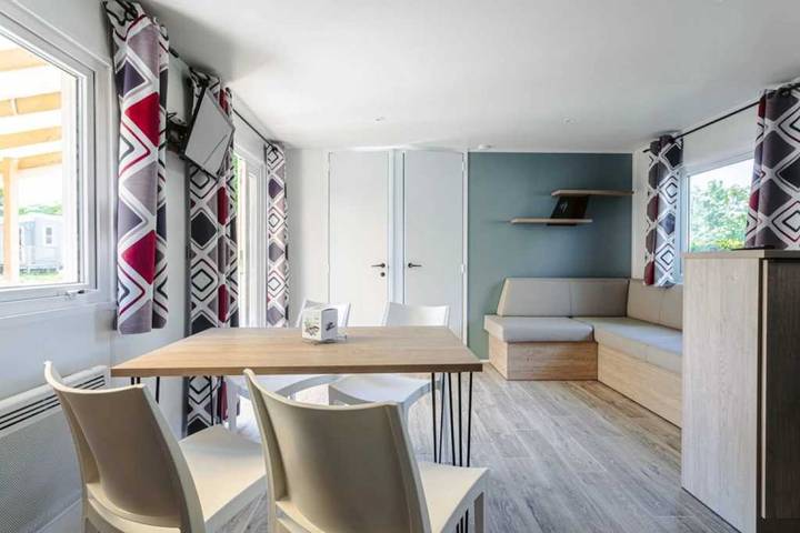 Mobil home pour 5 personnes, avec bassin pour enfant dans Plage naturiste (Olonne-sur-Mer) - 3