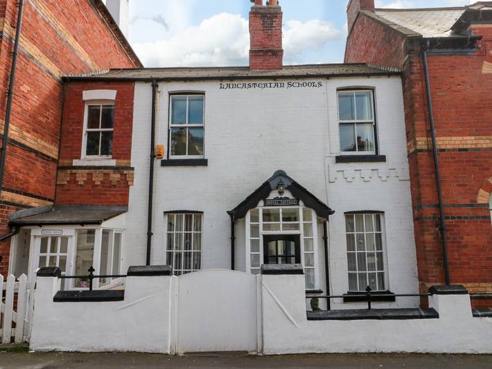Cottage for 4 people, with Garden in Scarborough
