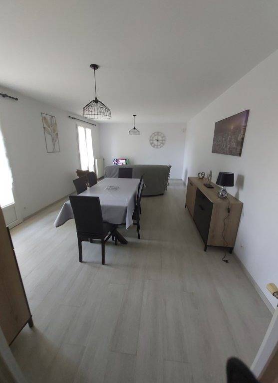 Gîte pour 6 personnes, avec jardin et terrasse à Saint-Geniès - 4