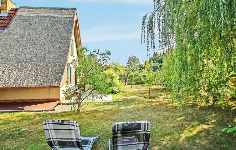 Chalet für 2 Personen, mit Garten in Mecklenburgische Seenplatte - 4