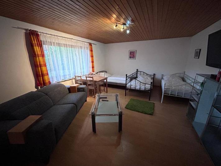 Ferienwohnung für 6 Personen, mit Terrasse und Garten in Forchheim - 2