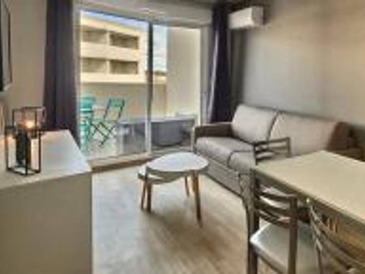 Camping pour 4 personnes à Sérignan - 2