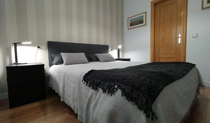 Apartamento de vacaciones para 4 personas, con jardín y vistas - 1