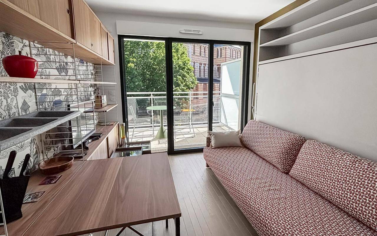 Appartement entier, Balcon calme, déco architecte & wifi ultra rapide in Sceaux, Hauts-de-Seine