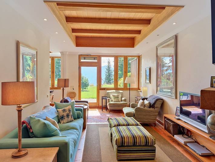 Vacation rental for 12 people, with Balcony and Terrace as well as Garden and View in Montana (Switzerland)