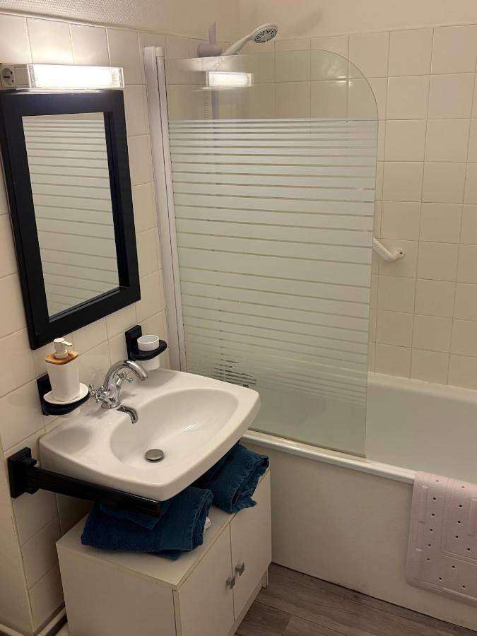 Gîte pour 2 personnes, avec terrasse, animaux acceptés dans Port De Fecamp - 3