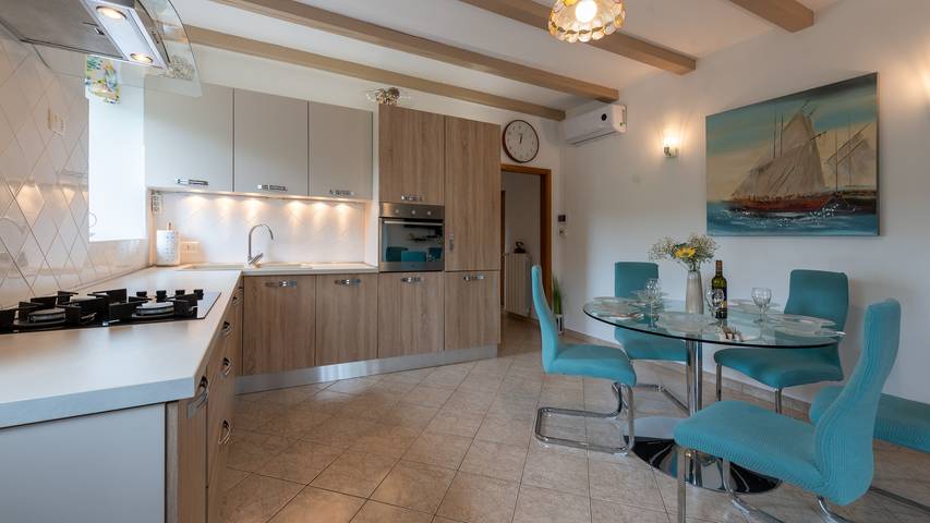 Villa für 6 Personen, mit Terrasse und Garten in Opatija Riviera - 4