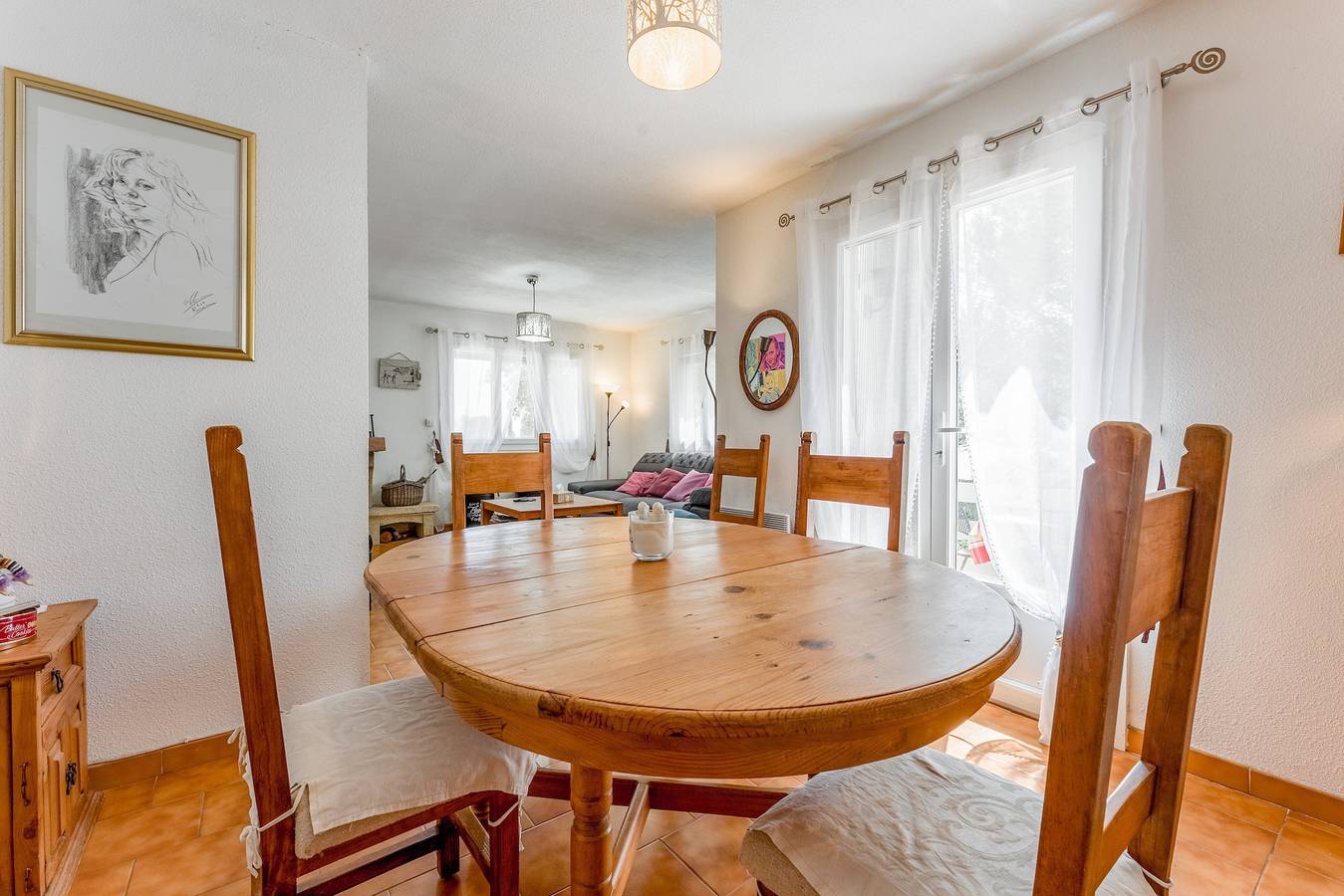 Villa 'L'Angloise' with Private Pool, Wi-Fi and Air Conditioning in Les Angles (Gard), Νιμ