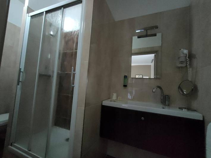 Hôtel pour 2 personnes, avec vue ainsi que jardin et piscine, animaux acceptés à Conilhac-Corbières - 4