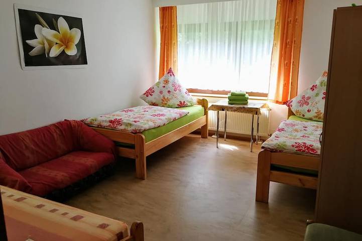 Ferienwohnung für 6 Personen, mit Garten - 1