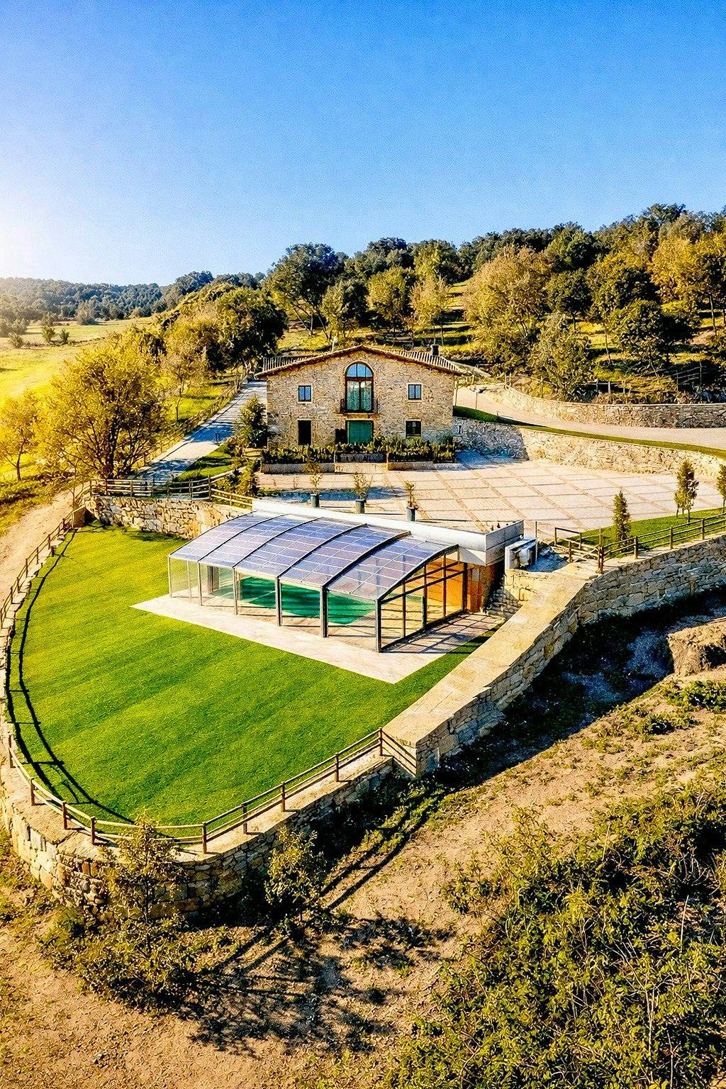 Masía con sauna y piscina cerca de Barcelona in Collsuspina, Interior de Barcelona