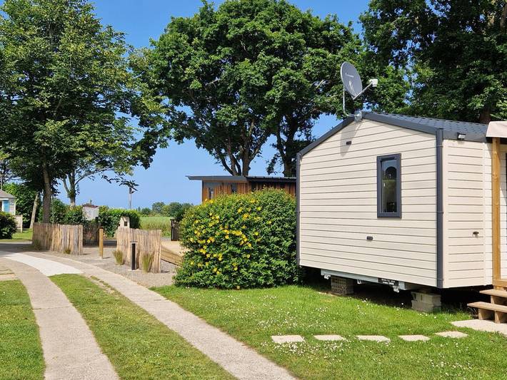 Camping voor 4 personen, met Terras in Saint-Brieuc