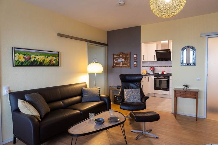 Ferienwohnung für 2 Personen, mit Balkon/Terrasse rund um die Havenwelten