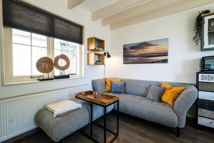 Vakantiehuis voor 4 personen, met balkon/terras en terras op Ameland