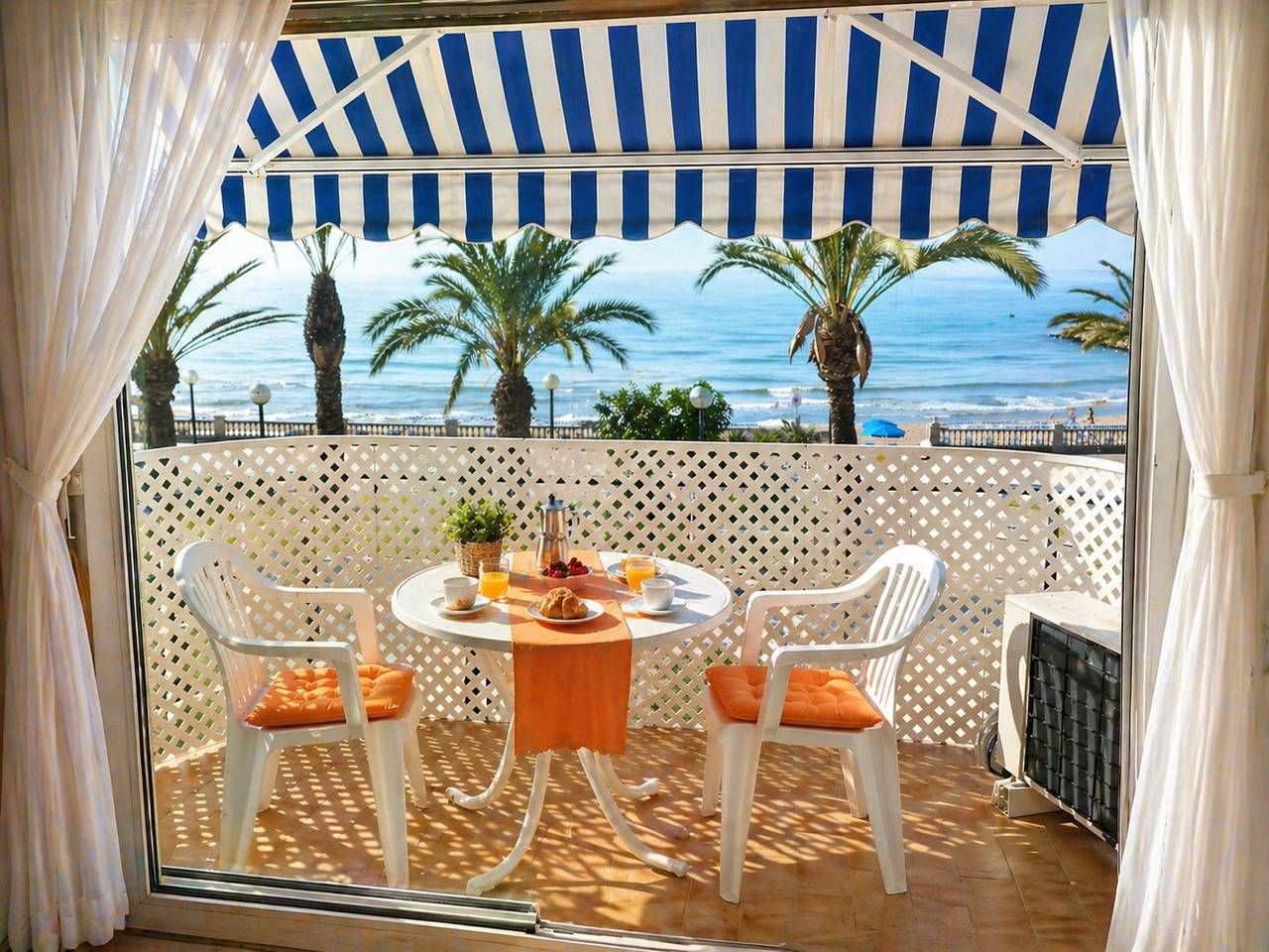 Hel lejlighed, Ferielejlighed for 3 personer med balkon/terrasse in Sitges, Garraf