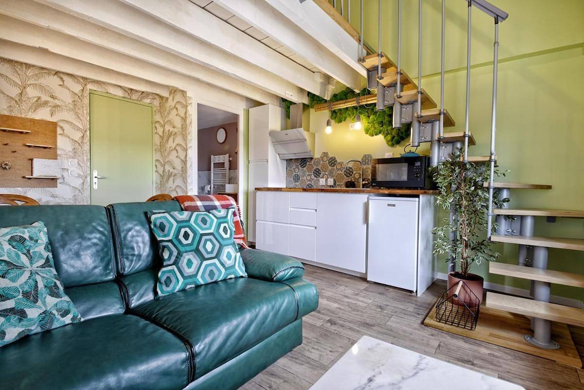 Appartement entier, Nid douillet avec spa et fitness in Oissel, Région de Rouen