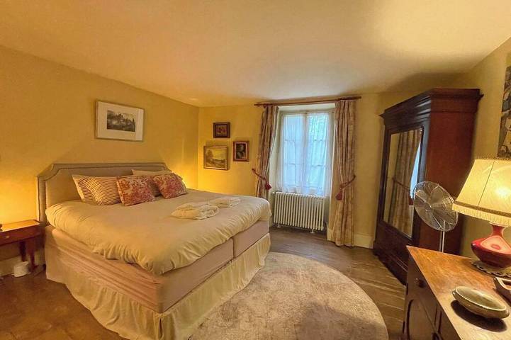 Gîte pour 15 personnes, avec jardin à Celles - 3