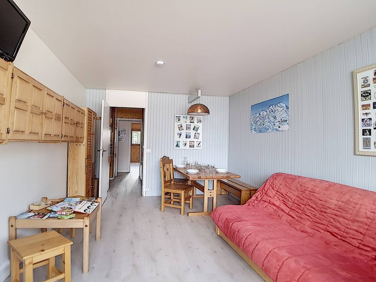 Ganze Wohnung, Helle 2-Zimmer Wohnung - 5 Pers - Süd-Balkon in Les Menuires, Saint-Martin-de-Belleville