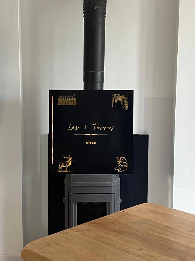 Location de vacances pour 6 personnes, avec Terrasse ainsi que Jardin et Vue à Choussy