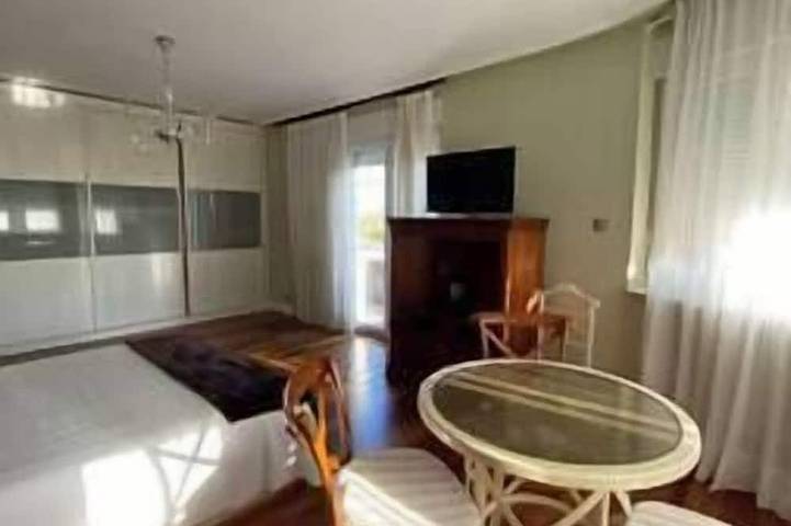 Chalet con Piscina Privada in Santander, Costa cantabrica