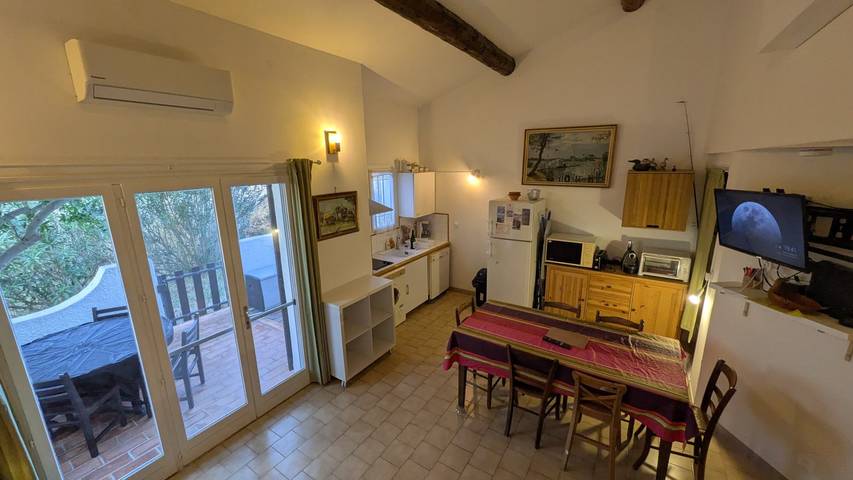 Gîte pour 6 personnes, avec balcon à Saintes-Maries-de-la-Mer - 4