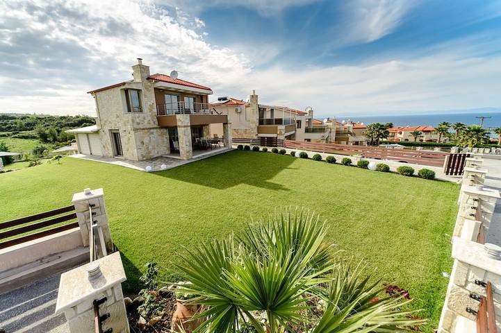 Ferienhaus für 8 Personen, mit Garten und Balkon