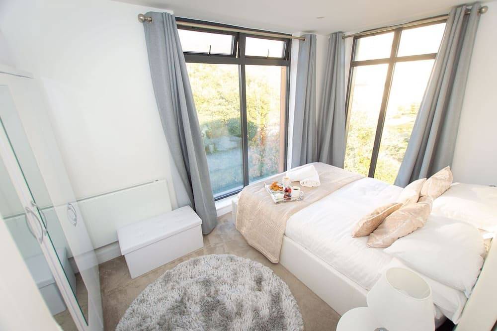 Ganze Wohnung, Panoramic Penthouse With Sea & City Views in Bournemouth, Südwestengland