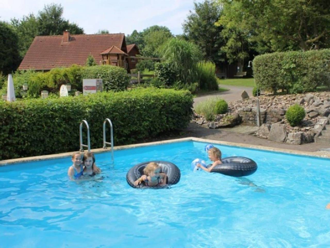 Ganze Wohnung, Ferienhaus in Deutschland mit Terrasse in Brakel, Kreis Höxter