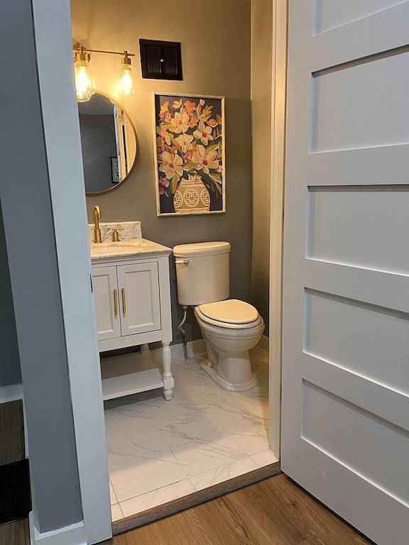 Log cabin for 8 people, with balcony in Mississippi