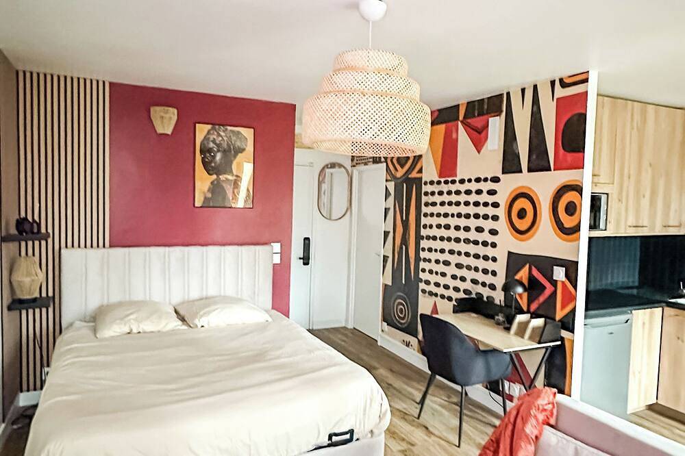 Appartement entier, L'Ethnik Spot- studio cosy proche Paris et Stade de France - parking privé in Garges-lès-Gonesse, Val-d'Oise