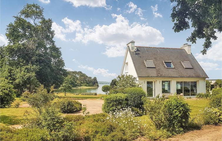 Location de vacances pour 6 personnes, avec terrasse, animaux acceptés à Pont-l'Abbé - 3